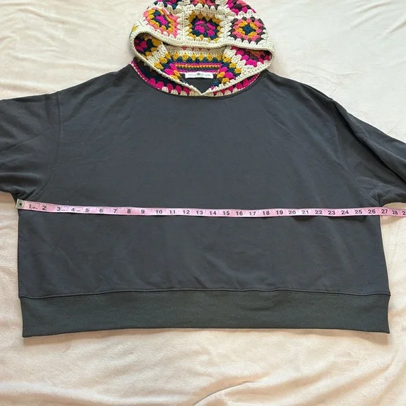 Natural Life Granny Crochet Hood Sweatshirt Charcoal Gray Oversize Size L/XL - Picture 5 of 11